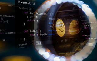 泽州 ,php声明和调用变量的符号是什么？